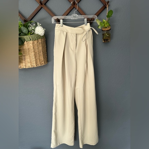 Commense Pants - Commence Tie Waist Flowy Wide Leg Dress Pants size x small